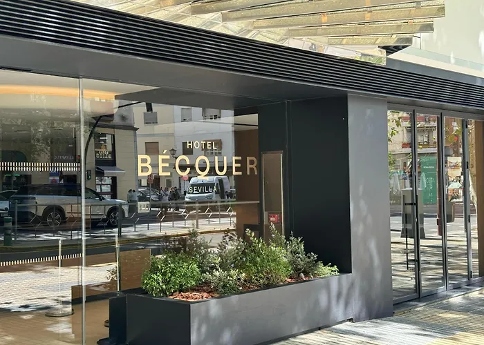 Hotel Becquer